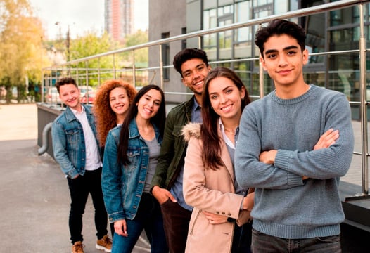 Grupo de estudiantes con acceso a financiación directa TEC.